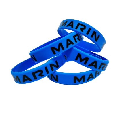 Siliconen polsbandjes met reliëf & kleurvulling