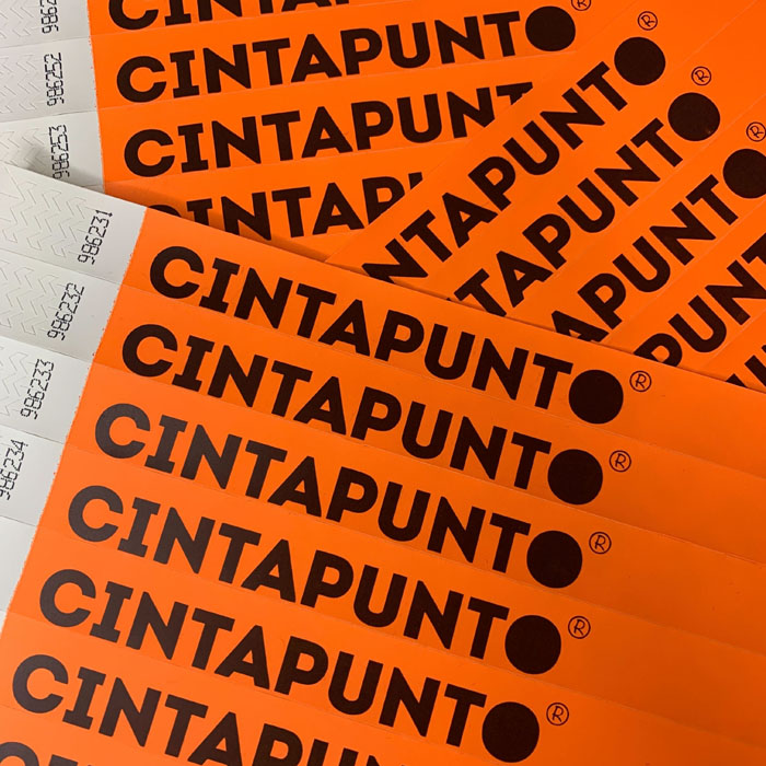 Cinta® papieren polsbandjes met zwarte opdruk